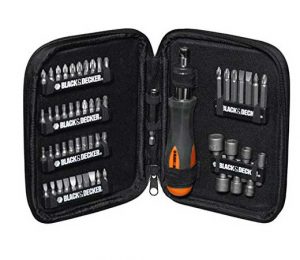Kit de 56 piezas para atornillar con llave atornillador de carraca Black and Decker A7104 XJ por 22,32€ antes 48,26€