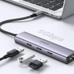 Hub Ugreen de 4 puertos: 3 USB 3.0 y Ethernet por 25,49€.