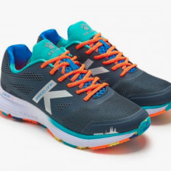 Zapatillas Kelme Barcelona por 17,42€.