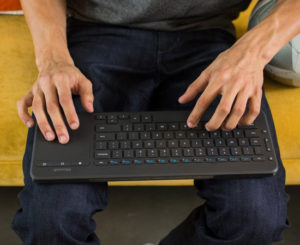Teclado inalámbrico Microsoft All-in-One Media Keyboard por sólo 17,75€ en tiendas más de 31,15€.