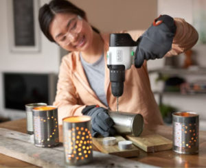 Taladro percutor/atornillador Black & Decker Reviva 12V por 39,08€ antes 59,29€.