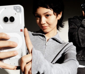 Nothing Phone (2a) blanco, 8+128GB por 202,50€ antes 305,51€.