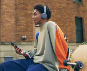 Sony WH-CH520, varios colores disponibles por 26,15€.