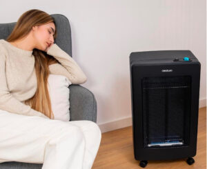 Estufa de gas plegable cecotec ReadyWarm 4200 BlueFlame Foldable por 70,90€.