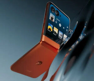 Motorola Razr 50 8/256GB por 532,45€.