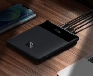 Powerbank para portátiles y móviles Baseus Blade, 20000mAh/100W por 43,08€ antes 69,98€.