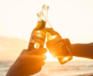 4 packs de cerveza Corona, (6 botellas 35,5cl) por 19,60€ antes 29,28€.