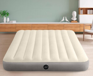 Colchón hinchable doble Intex Standard Single High Queen por 17€ antes 26,95€.