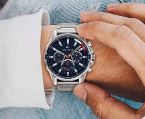 Reloj analógico Tommy Hilfiger 1791788 por 82€ antes 159€.