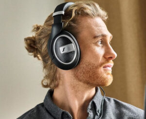 Auriculares abiertos cableados Sennheiser HD 599 por 85,99€ antes 120,07€.