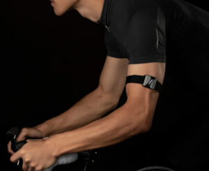 Brazalete de frecuencia cardíaca CooSpo HW807, BT/ANT+ por 24,56€.