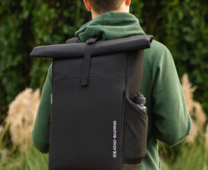 Mochila Lenovo IdeaPad Gaming Modern Backpack: diseño ecológico, resistente al agua y comodidad duradera.