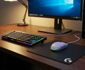 Ratón Gaming USB Logitech G203 LightSync azul o negro con iluminación RGB y 6 botones personalizables, sensor 8K, 8000 DPI.