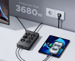 Regleta 10 en 1 Ugreen: enchufe múltiple con 6 tomas AC y carga rápida USB-C/USB-A