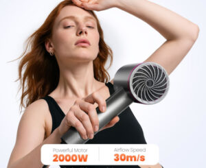 Secador iónico profesional con motor AC potente: secado rápido, cuidado capilar y difusor para rizos por 19,99€.