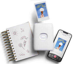 Impresora para teléfonos Instax Mini LINK2 Clay White por 94,99€ antes 122,60€.