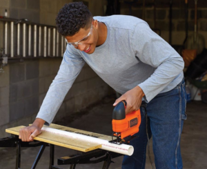 Sierra de calar Black & Decker KS701E 520W.
