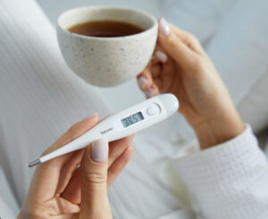 Termómetro Beurer FT09: medición precisa, uso higiénico y lectura rápida para toda la familia.