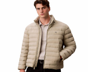 Cazadora acolchada Calvin Klein: estilo minimalista, protección térmica y calidad premium por 50,37€. Antes 179,90€