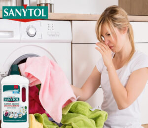 4 Botellas de Sanytol desinfectante textil de 1,2l.