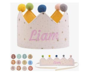 Corona de cumpleaños personalizada de tela por 9,99€.