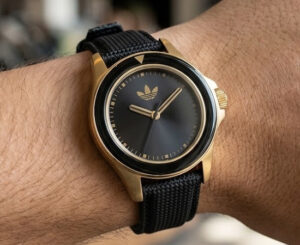 Solo hoy. Reloj Adidas Originals AOFH23015, elegancia unisex por 38,87€ antes 149€.