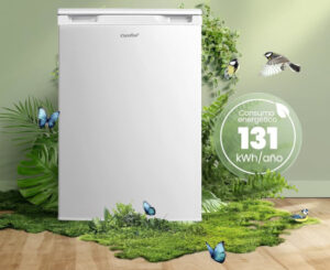 Maximiza tu espacio con el congelador vertical COMFEE´, potencia y silencio en formato compacto por 179,99€ antes 229,99€.