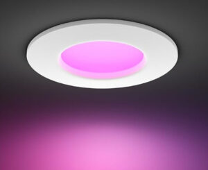 Philips Hue Downlights Slim, iluminación inteligente de perfil fino para falsos techos con poco espacio por 53,99€ antes 89,99€.