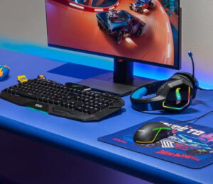 Kit teclado, ratón y alfombrilla de Krom edición Hot Wheels KUSTOM por 9,99€.