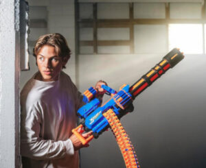 X-Shot Insanity Rage Fire, desata el caos absoluto en la guerra de dardos de salón (incluye trípode y 86 dardos) por 34,90€ antes 69,99€.