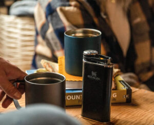 Petaca Stanley Classic Wide Mouth Flask, 0.23L por 18€ antes 30€.