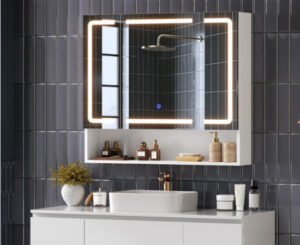 Maximiza tu bienestar, armario de baño con espejo LED por 85,49€ antes 129,99€.