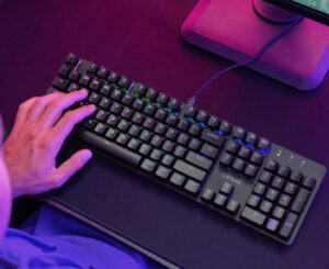 Teclado mecánico GXTrust GXT 871 Zora al mejor precio: aluminio, RGB y Switches Huano.