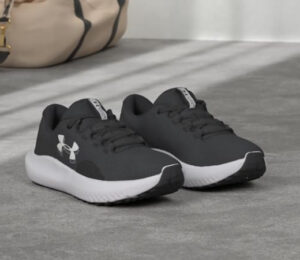 Zapatillas de running para mujer Under Armour Charged Surge 4.