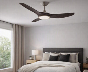 Ventilador de techo Klindo con luz LED de 32W por 49€.