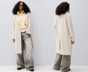 Abrigo largo Soft Touch de Bershka: suavidad y estilo para el otoño-invierno por 24,94€.