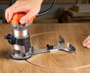 Fresadora de madera VEVOR de 710 W: precisión, potencia y bricolaje sin dramas por 36€ antes 53,90€.
