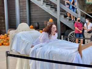 ¡PÁSALO DE MIEDO ESTE HALLOWEEN EN PORTAVENTURA! Desde 2 noches: Hotel 4★ con media pensión + Entradas de 2 días 2 parques | Tarragona — desde 139 €/persona