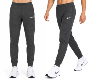 Pantalón deportivo Nike Park 20 por 13€.