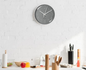 Reloj de pared Aolso: diseño elegante y silencio absoluto para tu hogar.